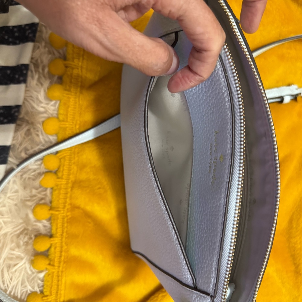 Kate Spade crossbody - Picture 5 of 10